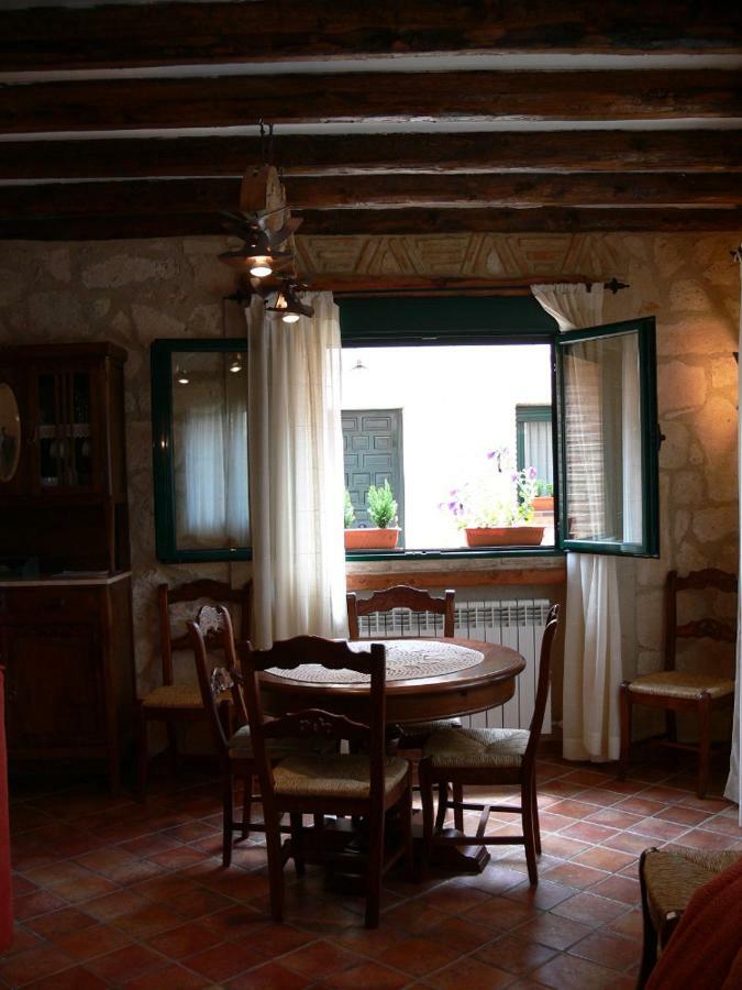 Las Casas De Yaguee, Ayllon Santa Maria de Riaza Eksteriør bilde